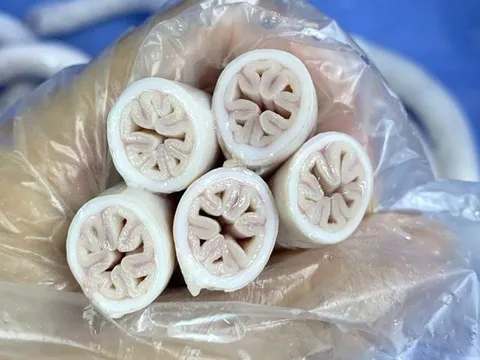 Xử phạt gần 15 triệu đồng 2 quán bán lòng heo tại Tp.HCM