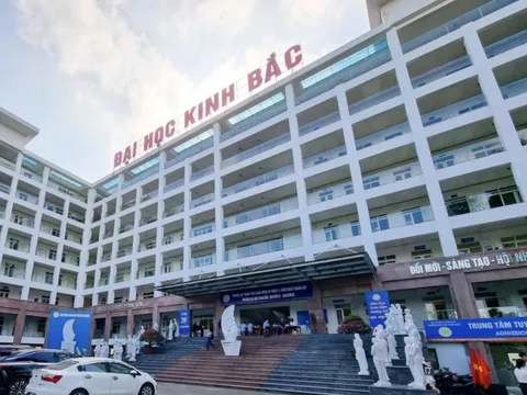 Công an ra ‘tối hậu thư’ yêu cầu bàn giao con dấu cho Hiệu trưởng Trường Đại học Kinh Bắc