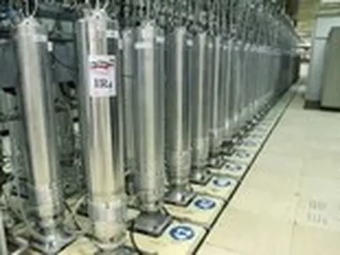 Tình báo Israel phá hoại chương trình hạt nhân Iran - Kỳ 3: Từ cài chất nổ tới đốt cơ sở hạt nhân