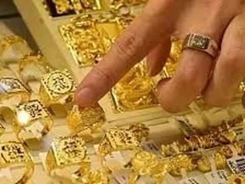 Sáng 4/6: Giá vàng nhẫn, vàng SJC giảm sâu