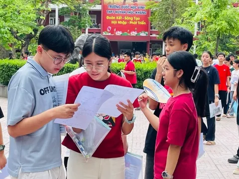 Nghệ An: Đề Toán thi vào lớp 10 khó, có sự phân hoá cao