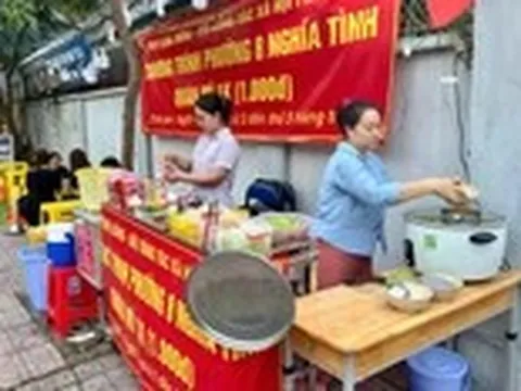Quán mì 1.000 đồng của những cán bộ phường
