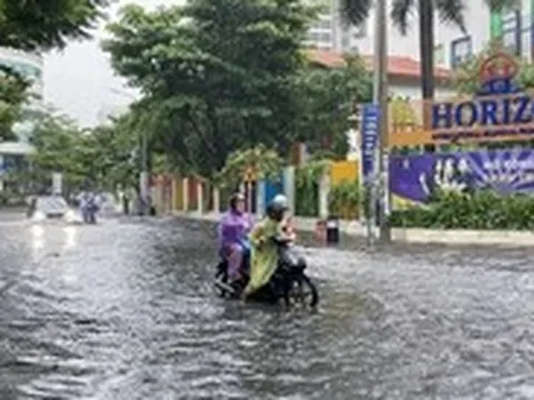 Điều gì khiến ‘phố nhà giàu’ Thảo Điền cứ mưa là ngập?