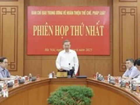 Tổng Bí thư Tô Lâm ký quy định nhiệm vụ Ban Chỉ đạo Trung ương về hoàn thiện thể chế, pháp luật
