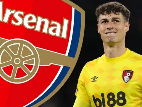 Arsenal gây sốc với động thái chiêu mộ thủ môn