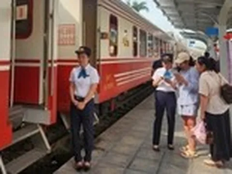 Tổng công ty Đường sắt báo lãi tăng mạnh giữa lúc các 'ông lớn' thi nhau muốn làm cao tốc