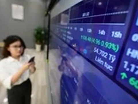 Thị trường chứng khoán Việt Nam vừa lập một kỷ lục mới