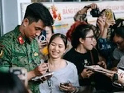 Văn hóa thần tượng méo mó