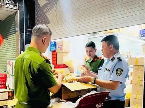 Công an Hà Nội nói về tình trạng cửa hàng ở La Phù đóng cửa không buôn bán