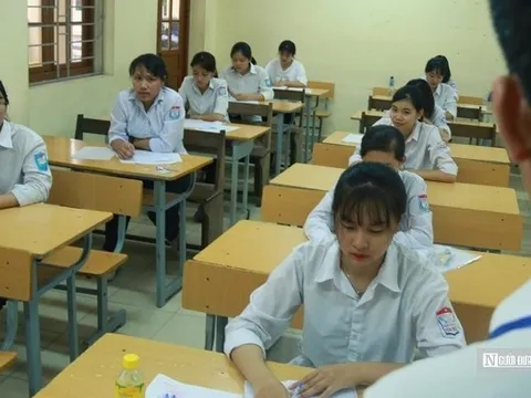 Nước rút ôn thi tốt nghiệp THPT 2025: Học sinh cần lưu ý gì để “ăn điểm” môn Ngữ văn?