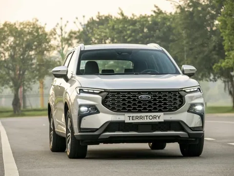 Cơ hội nào cho Ford Territory soán ngôi Mazda CX-5 thành vua doanh số phân khúc trong năm nay?