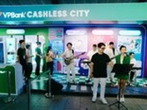 Ngắm 10 không gian trải nghiệm ấn tượng nhất tại Lễ hội không tiền mặt 2025