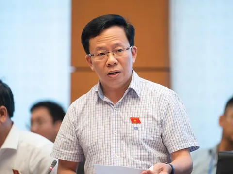 Cảnh báo loạt rủi ro, ĐBQH đề xuất kiểm soát linh hoạt Trung tâm tài chính quốc tế