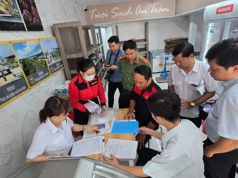 Vụ 'tố' thịt heo bệnh: Xử phạt 3 cửa hàng C.P Việt Nam