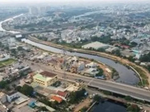 Dự án kênh Tham Lương 9.000 tỉ đồng: Loạt nhà thầu thi công lẹt đẹt bị xử phạt
