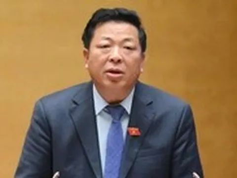 Không có chuyện cho phép tư nhân tham gia đầu tư thì dự án đường sắt bị bán cho nước ngoài