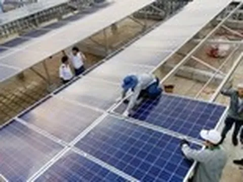 Lần đầu tiên Việt Nam có dự án điện mặt trời lắp ở ban công