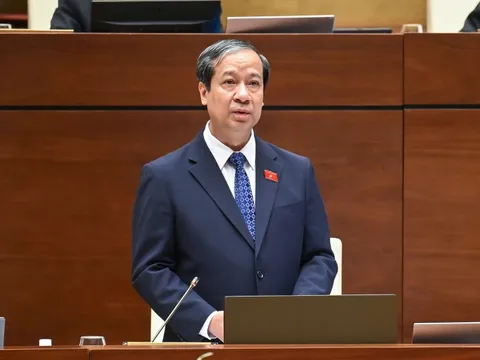 Bộ trưởng Nguyễn Kim Sơn chỉ ra hàng loạt ‘cái chưa đủ’ dẫn đến dạy thêm, học thêm
