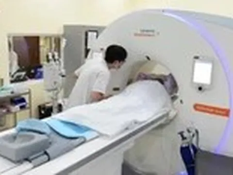 Nhiều bệnh viện phía Nam ngừng chụp PET/CT: Cái 'áo cơ chế' làm khổ người bệnh