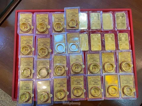 Giá vàng tăng cao chót vót