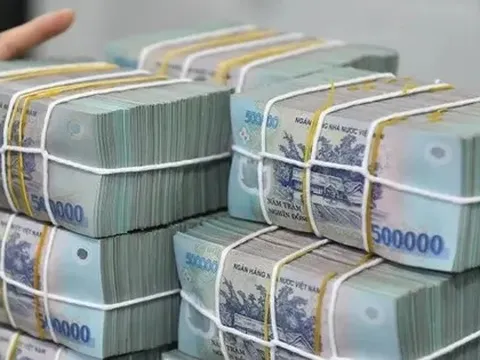 Tín dụng đang chảy mạnh vào bất động sản