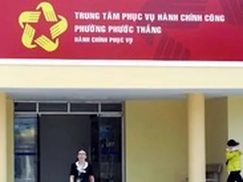 Trụ sở xã, phường tại Vũng Tàu đã có bảng 'trung tâm phục vụ hành chính công' mới thuộc TP.HCM