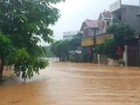 Vùng núi Bắc Bộ, Nam Bộ mưa dông trong các ngày thi tốt nghiệp THPT 2025