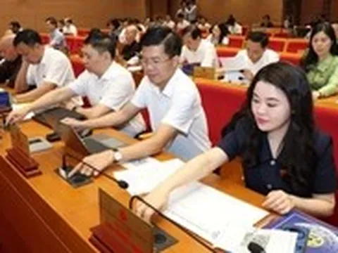 Hà Nội chuyển hơn 27.700 dự án/nhiệm vụ từ cấp quận, huyện về cấp xã mới thực hiện