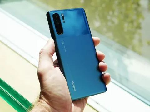Nhà báo công nghệ: "Dù đã có điện thoại Samsung mới, tôi vẫn dùng mẫu máy Trung Quốc này suốt 6 năm qua"
