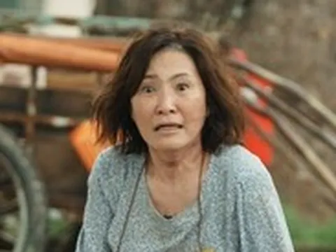 Hồng Đào sẵn sàng bán nhà để mua vai người mẹ mắc Alzheimer