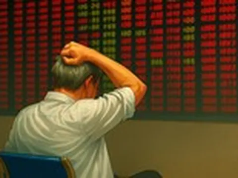 Bộ Tài chính muốn thu thuế ngay cổ tức, cổ phiếu thưởng: Có phải đánh thuế 2 lần?