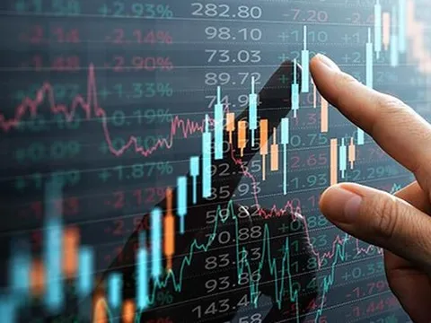Một cổ phiếu ngân hàng tăng 16% tuần qua, khối ngoại mua ròng nhiều mã