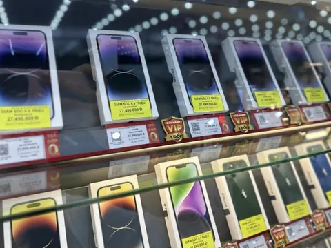 Chưa từng có: iPhone đồng loạt giảm giá nhờ thuế VAT, đây có phải lúc “xuống tiền”?