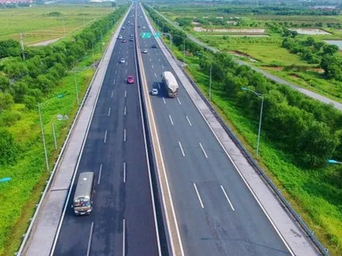 Bộ Tài chính kiến nghị làm rõ lựa chọn nhà thầu cao tốc TPHCM - Chơn Thành