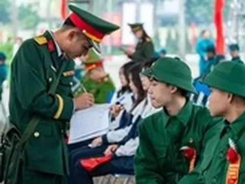 Không gọi nhập ngũ công dân cận thị hơn 1,5 diop, viễn thị