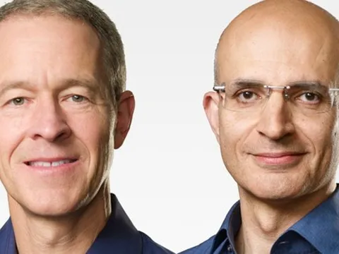 Apple thay đổi nhân sự, người từng được kỳ vọng kế nhiệm CEO Tim Cook sẽ nghỉ hưu vào cuối năm 2025