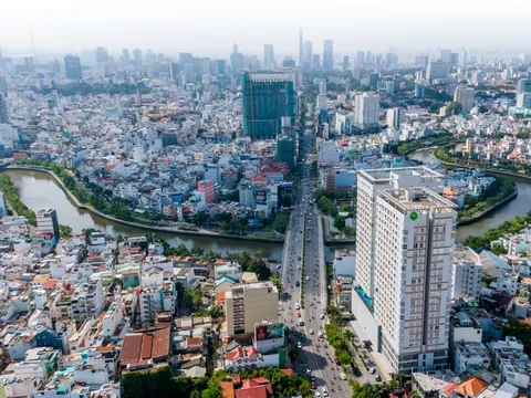 Bức tranh kinh tế Việt Nam 6 tháng đầu năm và dự báo cả năm 2025
