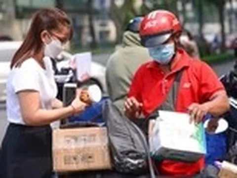 Thu thuế VAT tự động với hàng nhập chuyển phát nhanh dưới 1 triệu đồng
