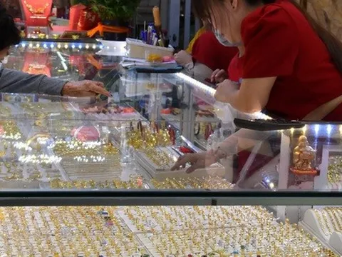 Giá vàng hôm nay, 12-7: Tăng rất mạnh