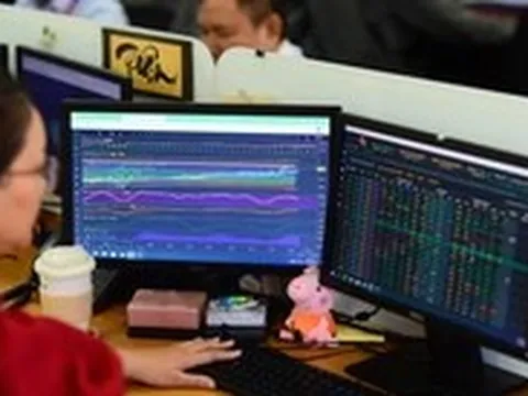 Tin tức sáng 12-7: Tài khoản chứng khoán trong nước tăng gần 1 triệu; Chung kết pháo hoa Đà Nẵng