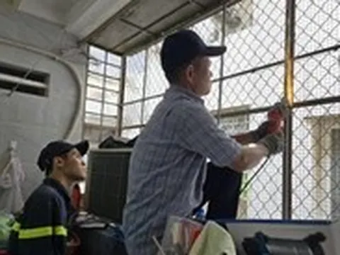 Phá 'chuồng cọp' ở TP.HCM: Dân nghe giải thích mới hết hồn, cho dỡ bỏ ngay hết mình