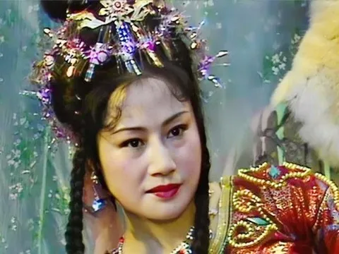 "Nữ nhân đẹp nhất Tây Du Ký", mất tất cả vì sai lầm, qua đời cô độc nơi đất khách