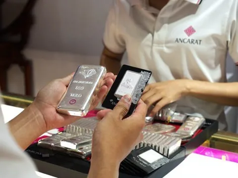 Giá bạc hôm nay 15/7: Đà tăng chưa dừng lại
