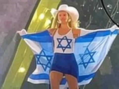 Hình ảnh ca sĩ Beyoncé mặc trang phục in hình cờ Israel lan truyền trên mạng