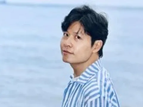 Nhạc sĩ Nguyễn Văn Chung nhận quà đặc biệt từ Trường Sa