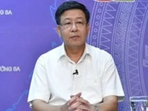 Phó chủ tịch UBND Hà Nội: 'Không hạn chế ngay xe cá nhân, mà là chuyển đổi'
