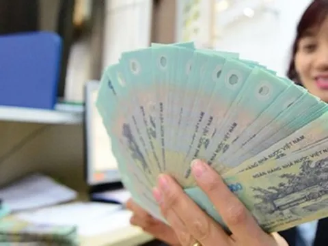 Bán bảo hiểm trong cung ứng dịch vụ ngân hàng có thể bị phạt 500 triệu đồng
