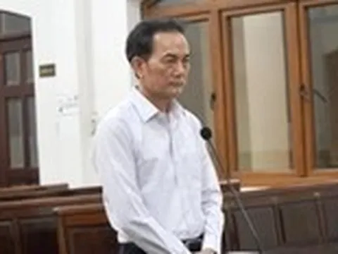 Ra tòa, cựu phó chủ tịch UBND tỉnh Đồng Nai nói ‘rất ân hận, đau đớn'