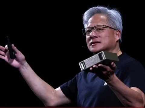 Chủ tịch Nvidia Jensen Huang gợi ý ngành học 'hot' cho sinh viên