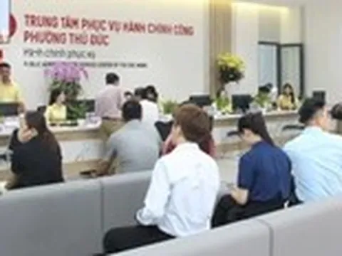 Sốc với lời 'cho phép, xin lỗi, cảm ơn' ở Trung tâm hành chính công phường Thủ Đức